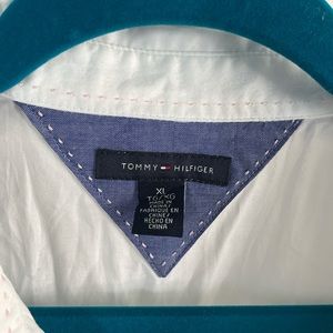 Tommy Hilfiger white cotton button down shirt